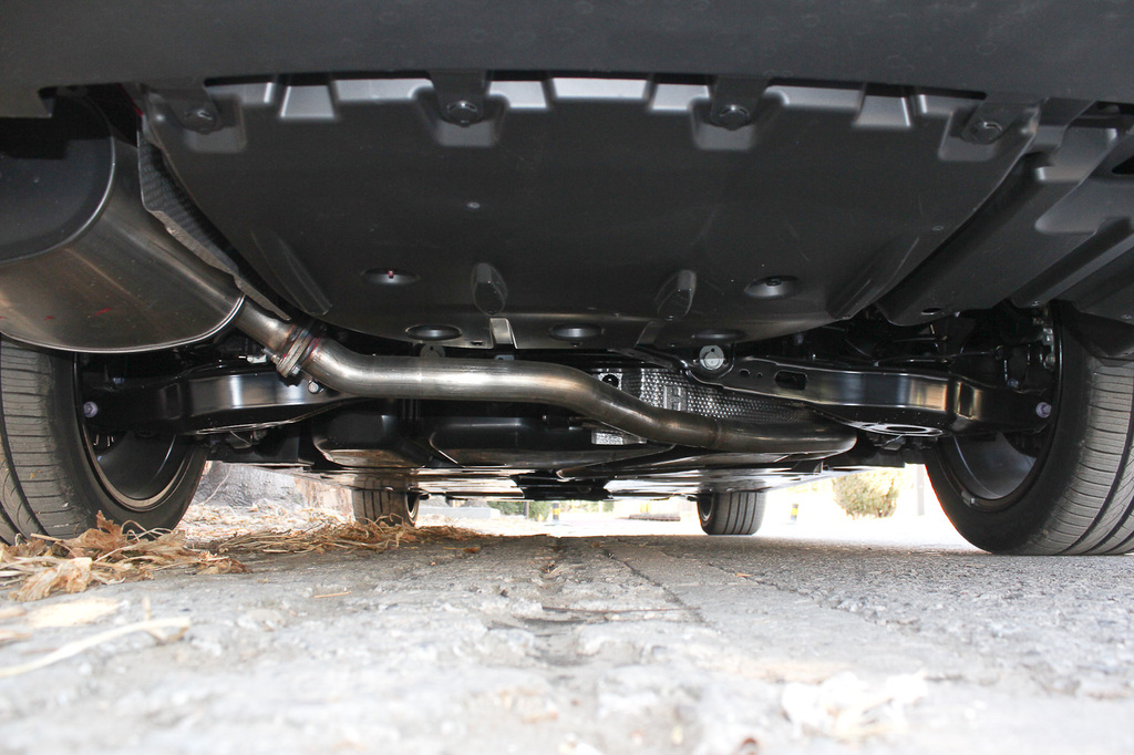 2019款丰田亚洲龙双擎25llimited旗舰版底盘全景提示支持键盘翻页左右