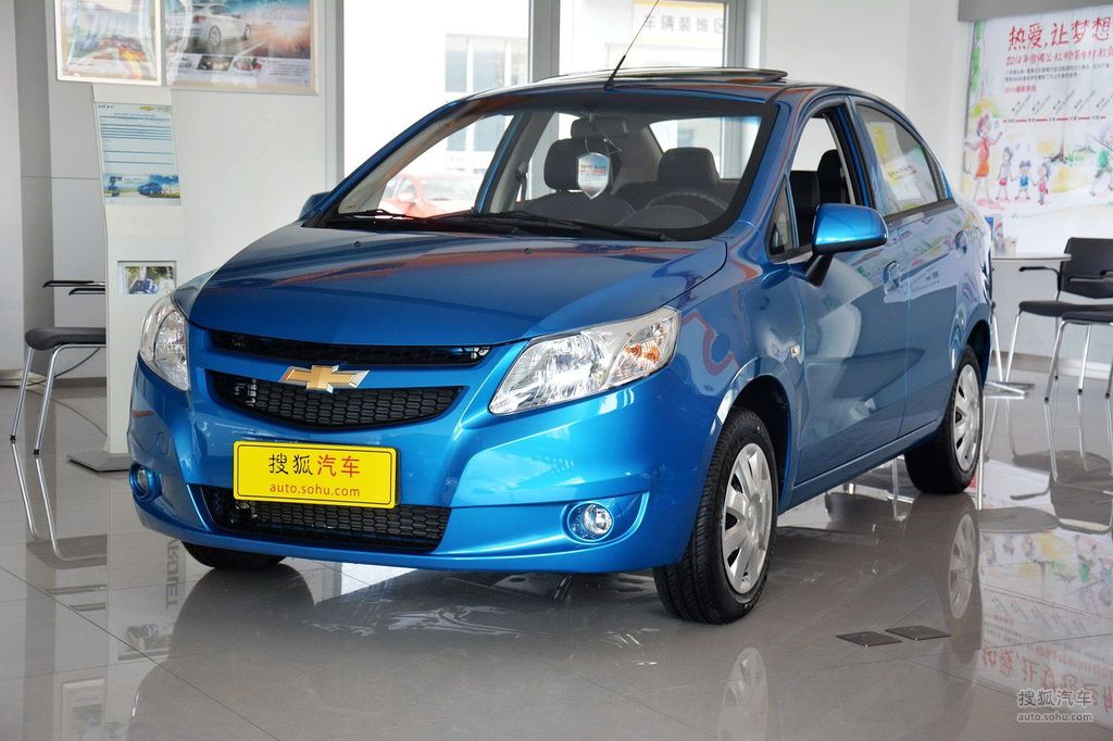 雪佛兰赛欧三厢