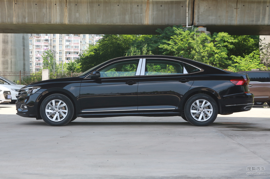 【 大众帕萨特高清图片】_玄武黑_外观_搜狐汽车网