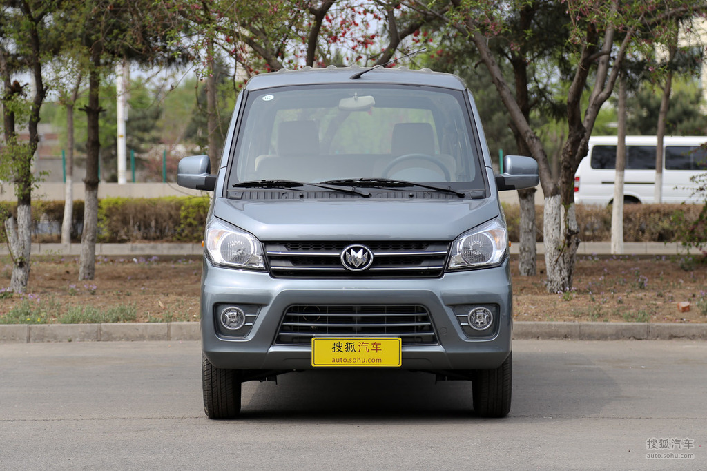 【 福汽启腾启腾m70高清图片】_2014款 1.