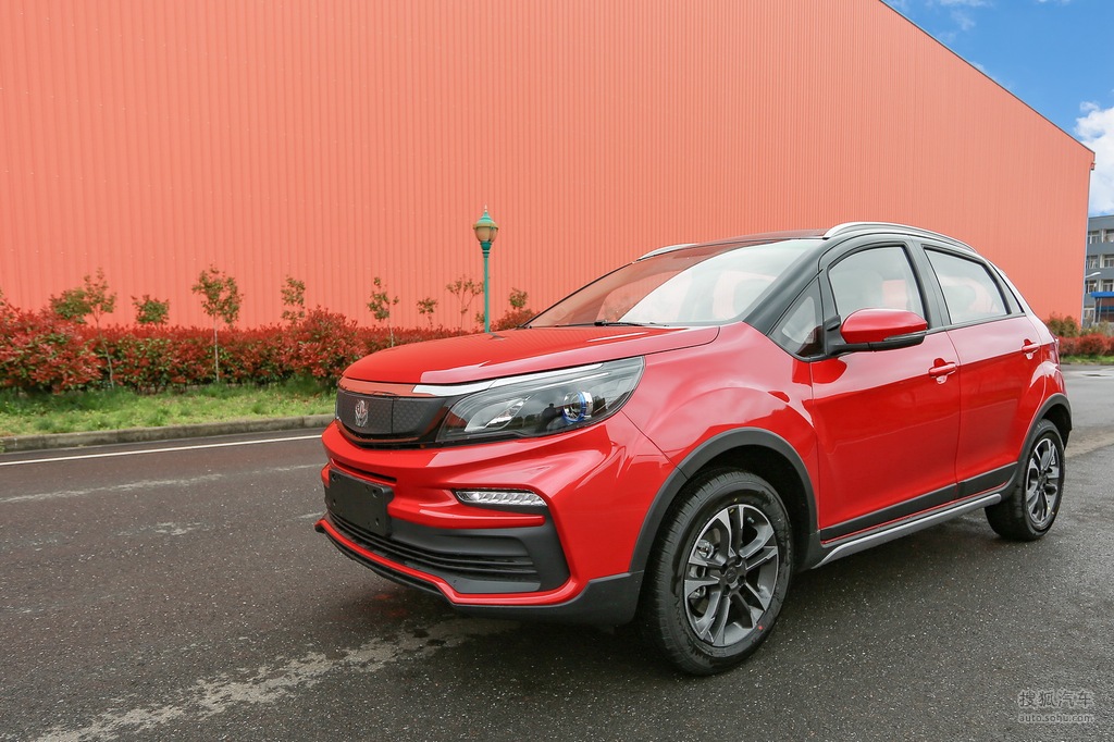 枫叶汽车30x高清图片】_2020款枫叶x30_搜狐汽车网