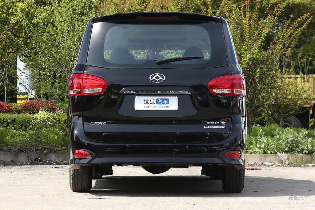 2021款上汽大通maxusg1020t手动精英版柴油7座正后提示支持键盘翻页