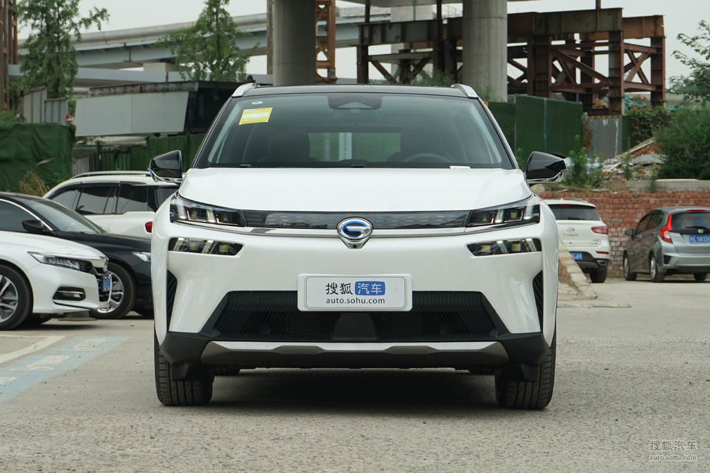 2020款广汽新能源aionv埃安v70智享科技版正前提示支持键盘翻页左右