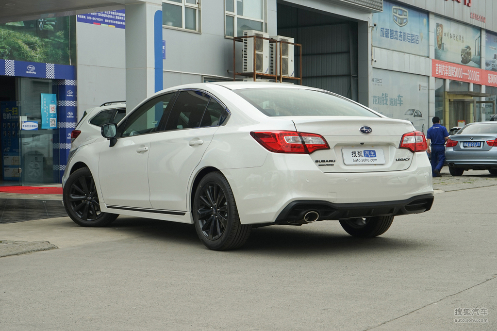 【 斯巴鲁力狮高清图片】_水晶珠光白_外观_搜狐汽车网