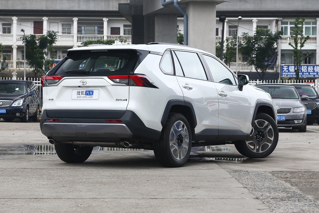 豐田rav4榮放