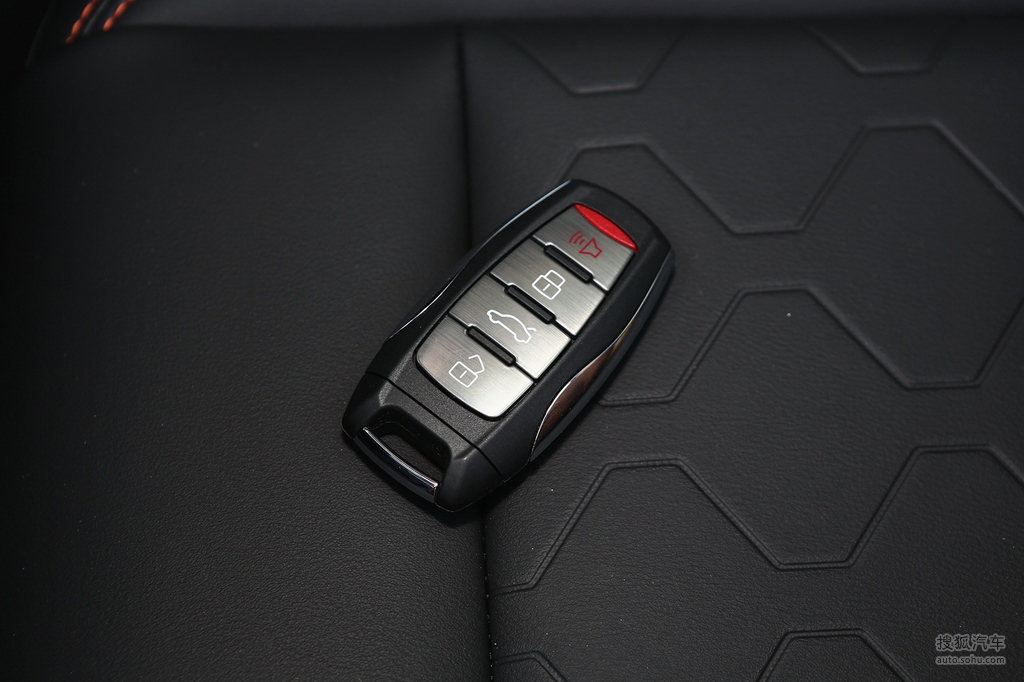 【 哈弗大狗高清图片】_黑色/橙色_内饰_搜狐汽车网