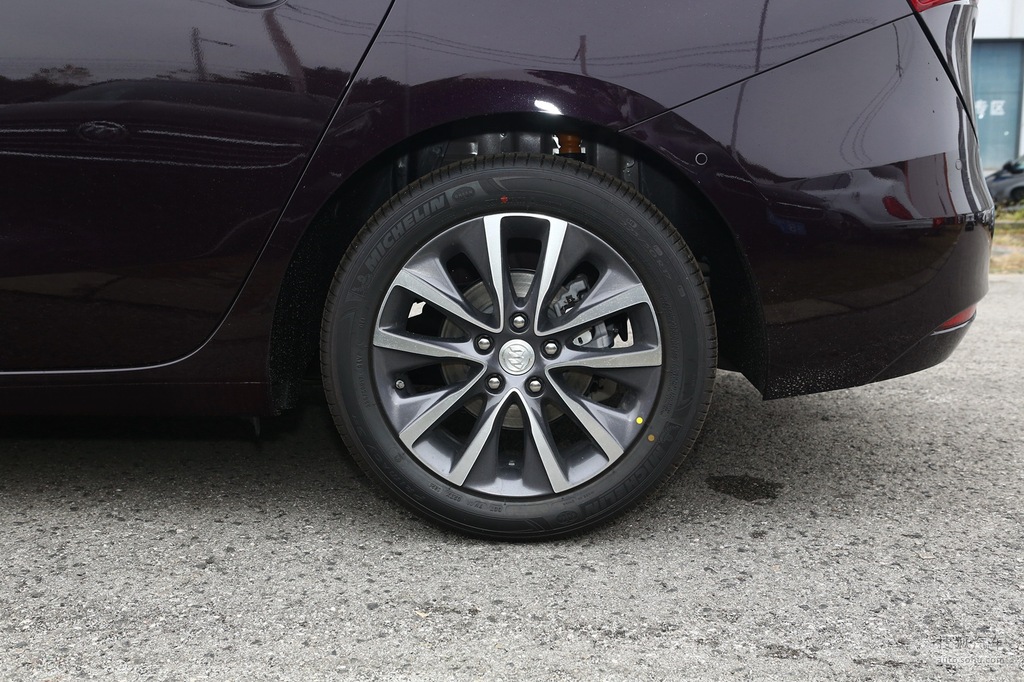 【 别克gl6高清图片】_星云紫_外观_搜狐汽车网