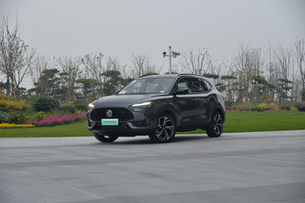 2021款15t混动trophy旗舰版