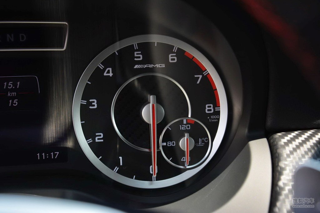 2014款奔驰a45 amg