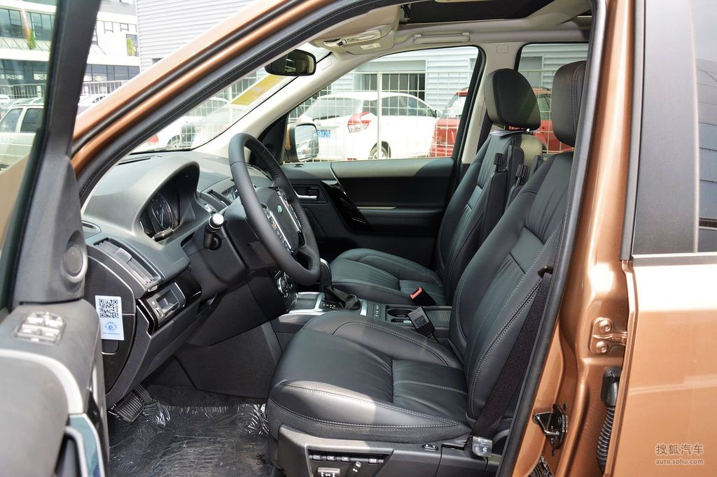 【 路虎神行者2高清图片】_黑檀木色内饰_内饰_搜狐汽车网