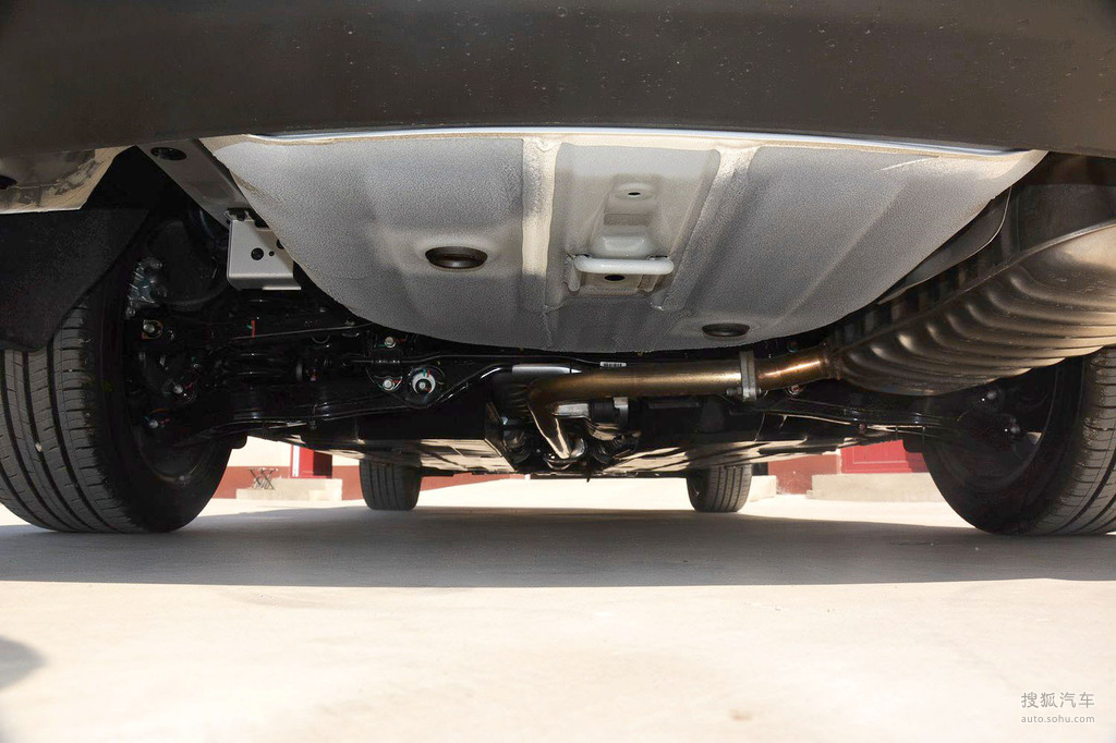 【 起亚k4高清图片】_2014款 1.8l 自动lux_底盘发动机_搜狐汽车网