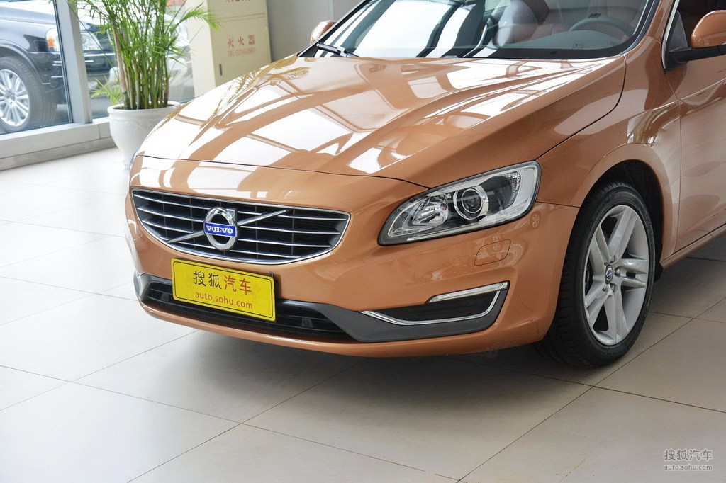 【 沃尔沃s60高清图片】_亮铂铜金属漆_外观_搜狐汽车网