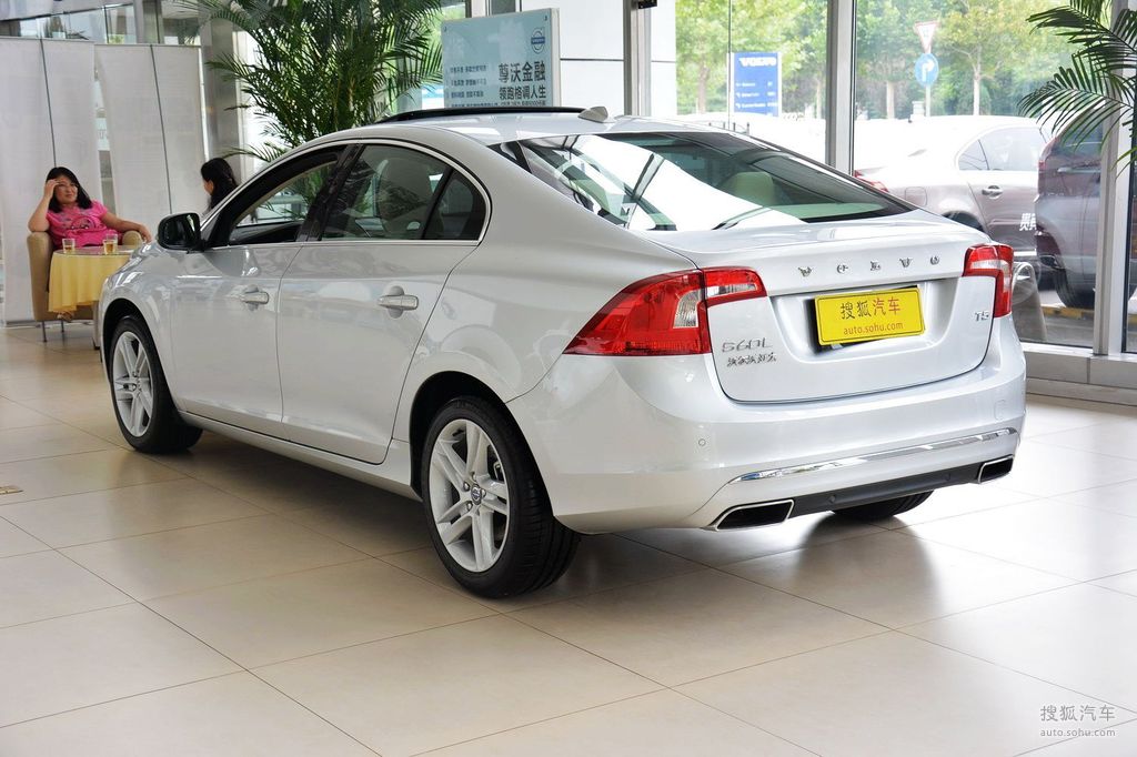【 沃尔沃s60l高清图片】_电银色金属漆_外观_搜狐汽车网