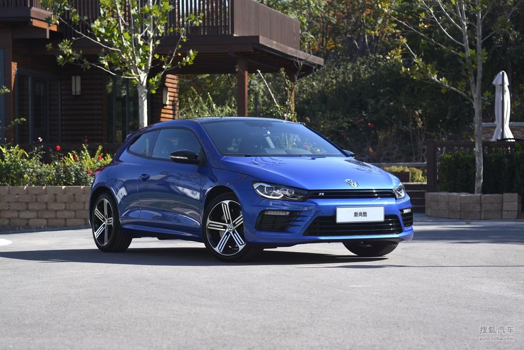 2015款大众尚酷r20tsi试驾车前45