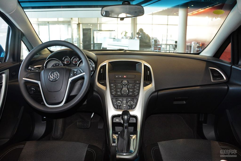 【 别克英朗xt高清图片】_黑色内饰_内饰_搜狐汽车网