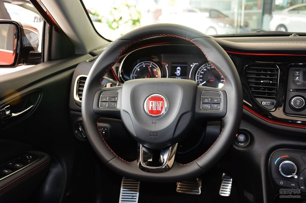 【 菲亚特菲翔高清图片】_内饰_搜狐汽车网