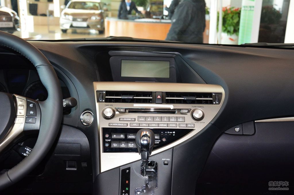 rx270精英版     提示:支持键盘翻页 &larr;左 右&rarr; 内饰颜色