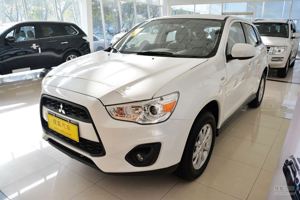 【 三菱新劲炫高清图片】_2014款 2.