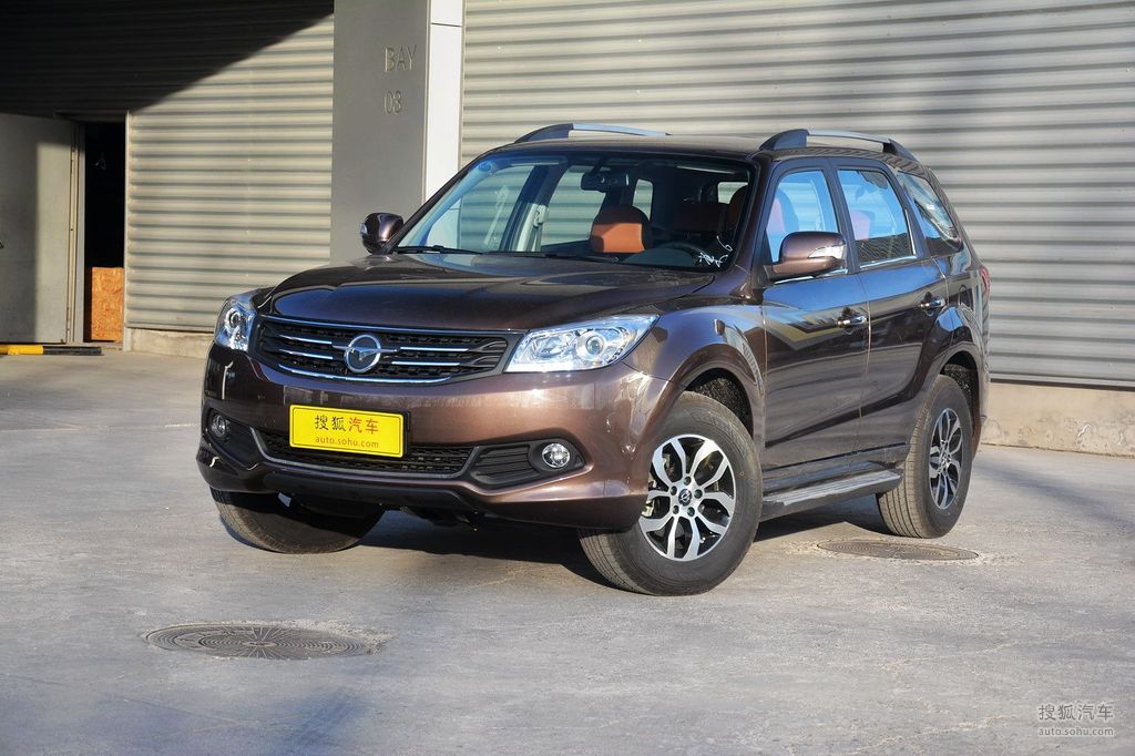 0l 手动智享型_咖啡金_外观_搜狐汽车网