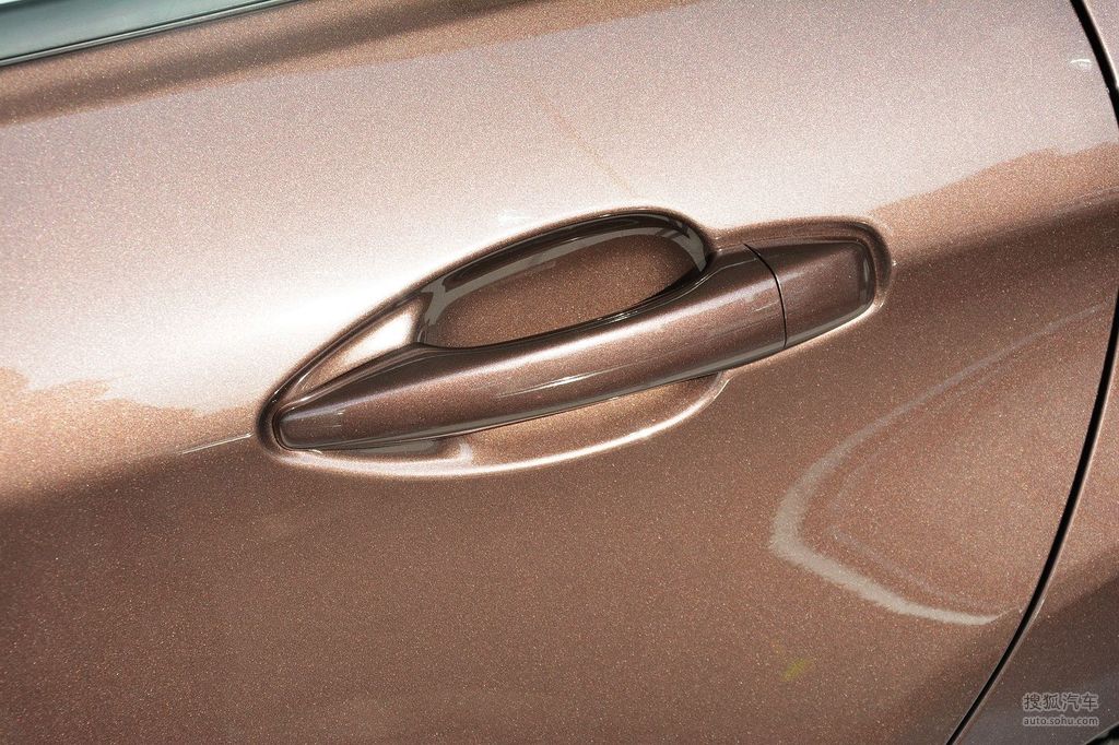 【 标致2008高清图片】_岩石棕_外观_搜狐汽车网