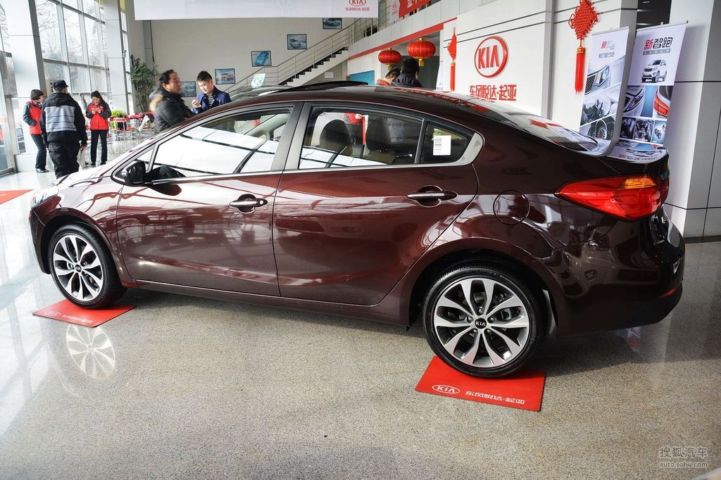 【 起亚k3高清图片】_暗樱红_外观_搜狐汽车网