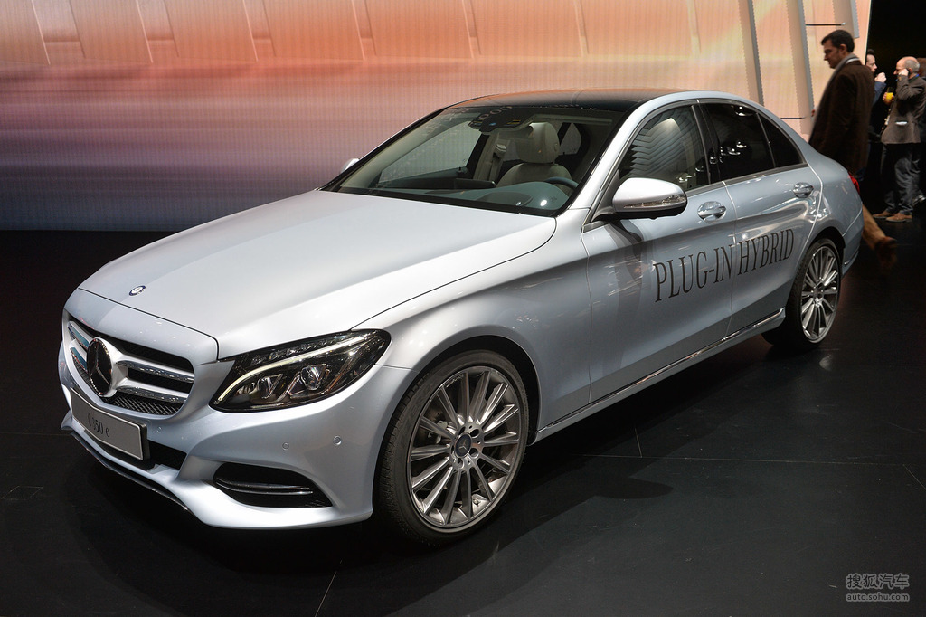 奔驰c350e日内瓦车展实拍