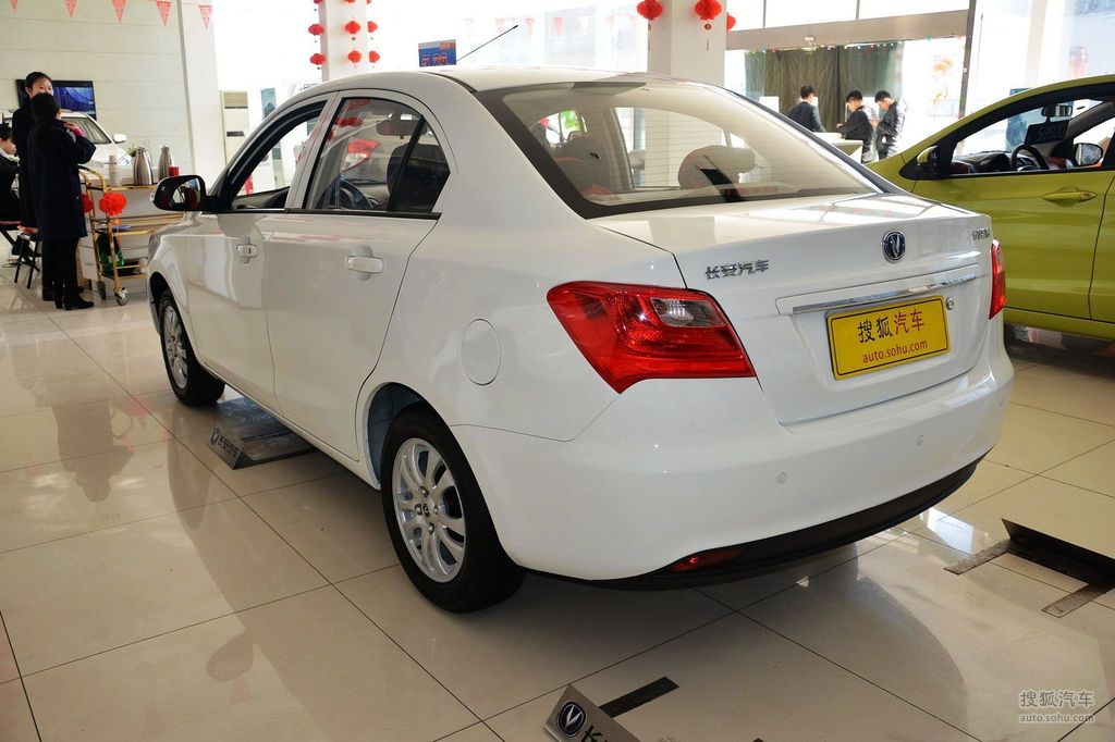 【 长安悦翔v3高清图片】_2012款 1.