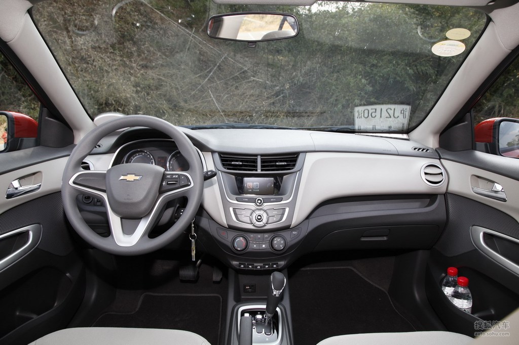 【 雪佛兰赛欧3高清图片】_米色_内饰_搜狐汽车网