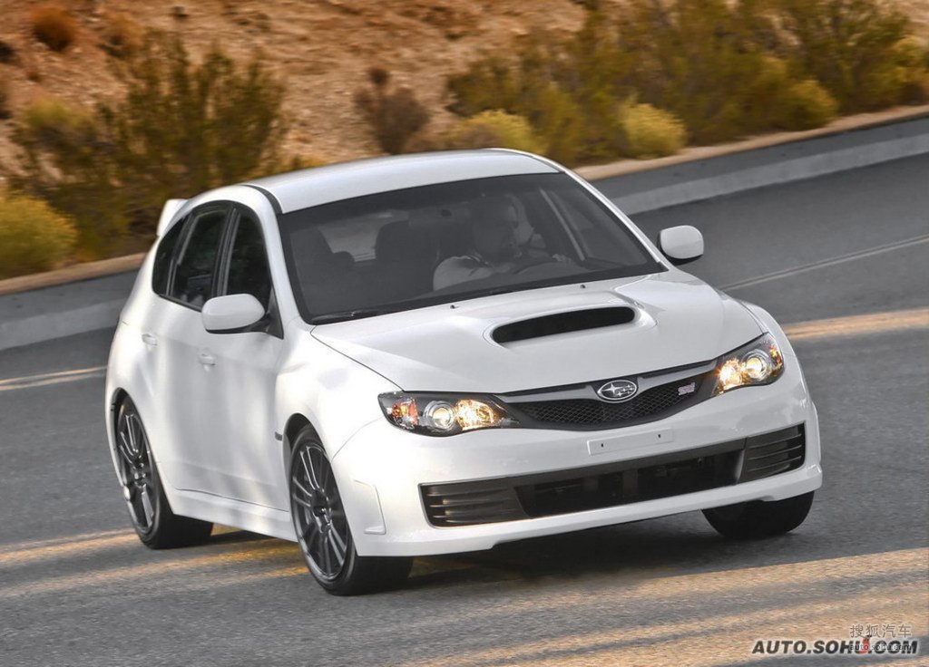 斯巴鲁翼豹两厢