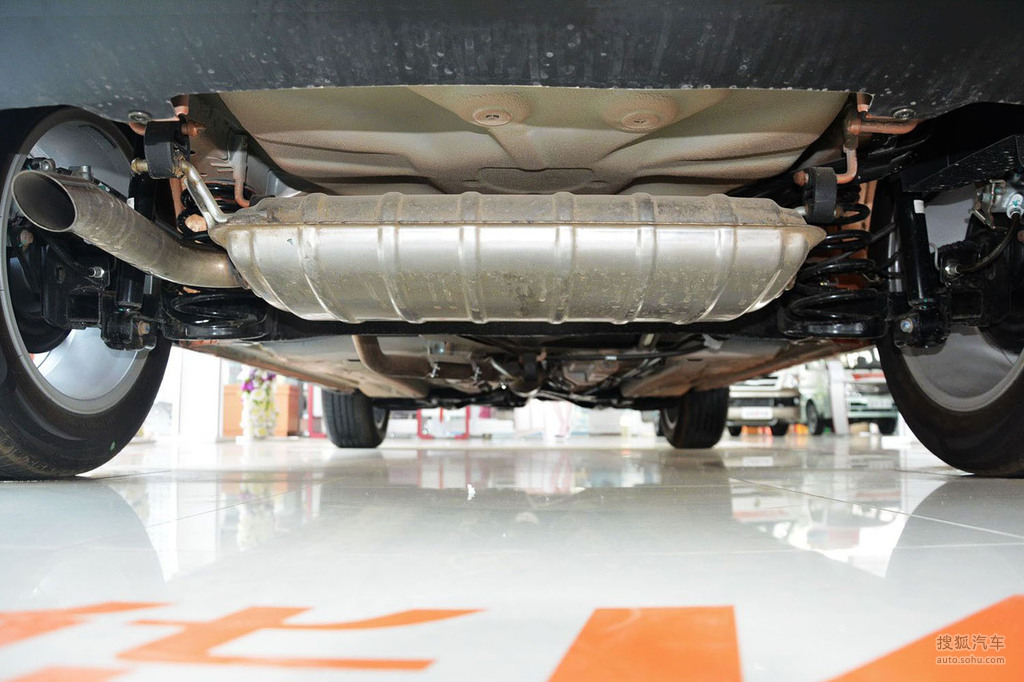 【 中华v3高清图片】_2015款 1.5l 自动精英型_底盘发动机_搜狐汽车网