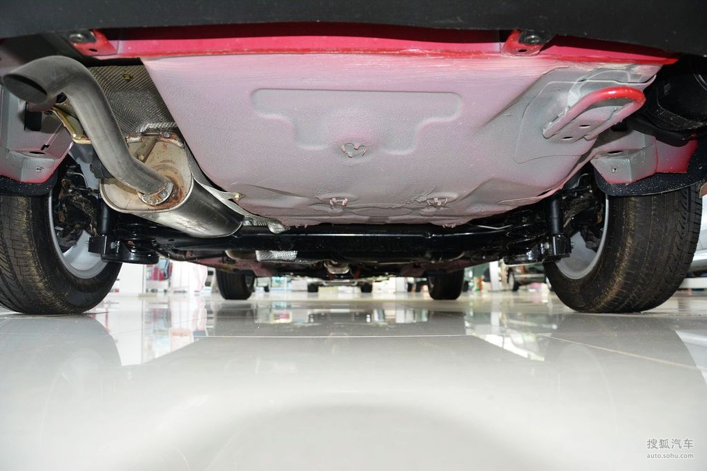 2013款中华h330 1.5l手动舒适型 提示:支持键盘翻页 ←左右