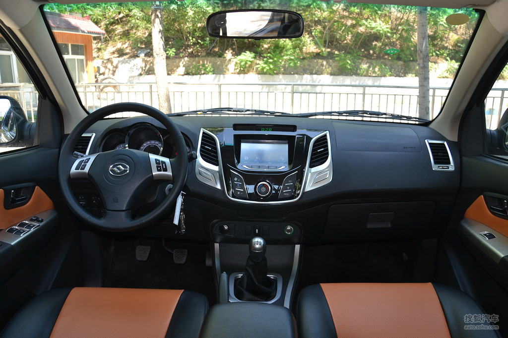 【 黄海n2高清图片】_双色内饰_内饰_搜狐汽车网
