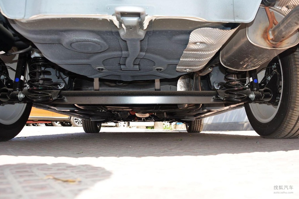 【 荣威350高清图片】_2015款 1.