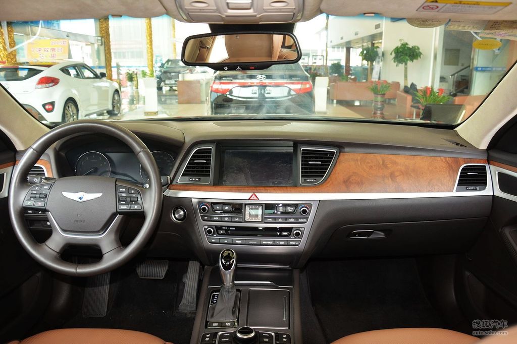 【 现代捷恩斯高清图片】_棕色_内饰_搜狐汽车网
