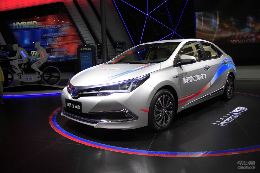 丰田卡罗拉双擎成都车展实拍