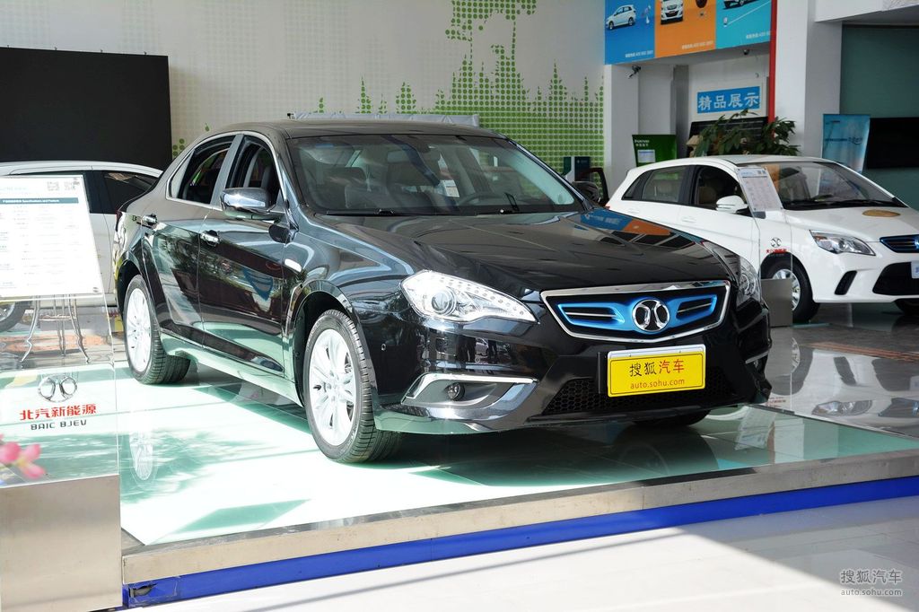 北汽新能源es210