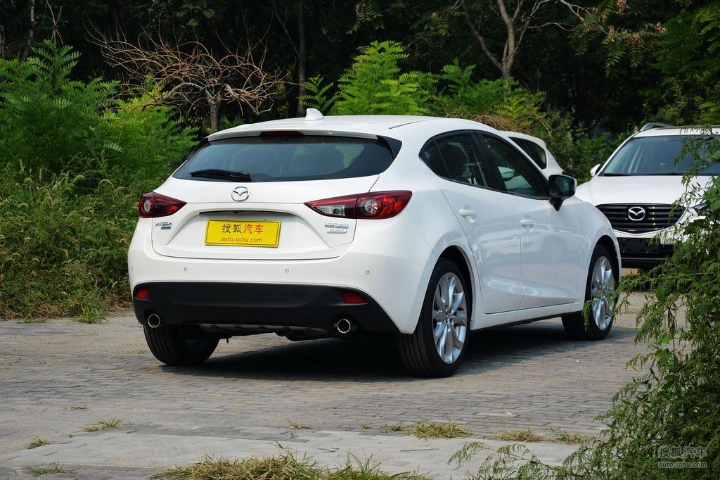 马自达mazda3axela昂克赛拉 两厢
