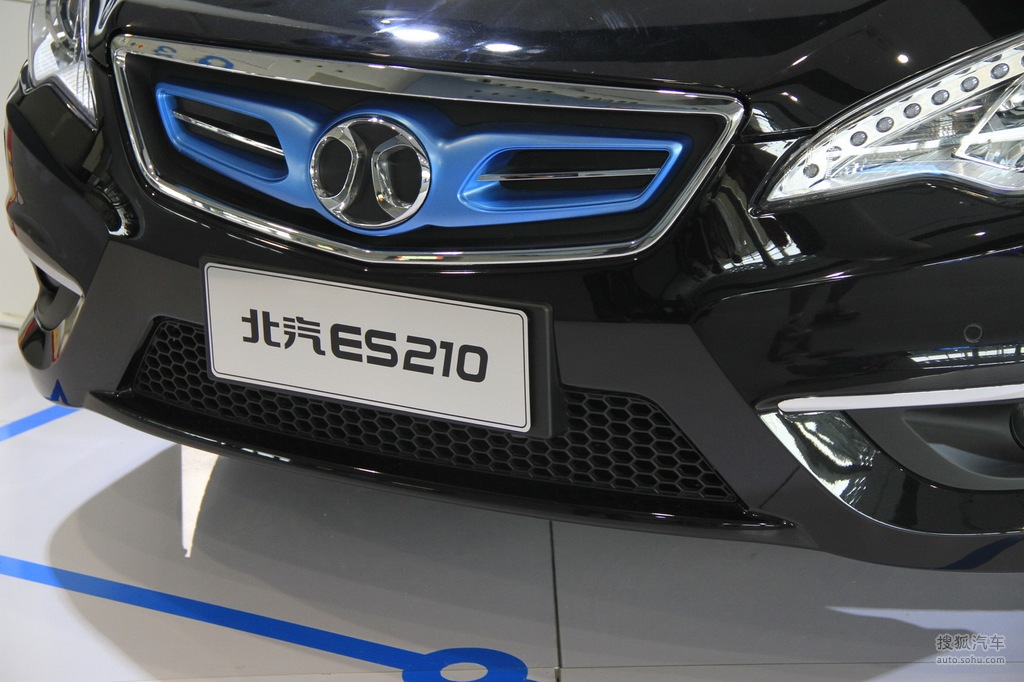 北汽新能源es210