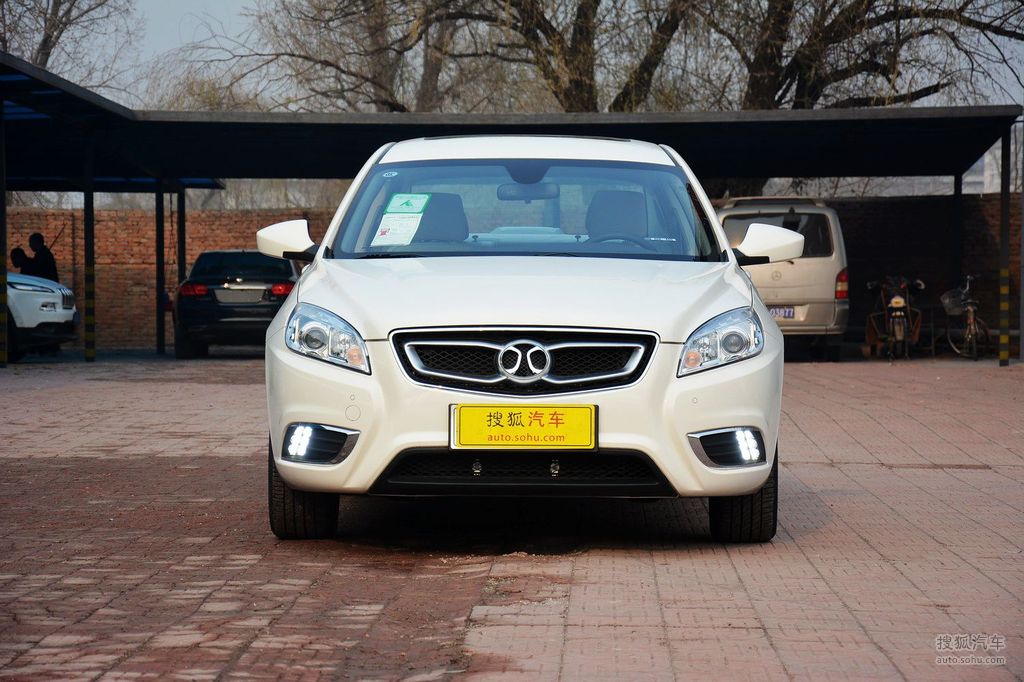 北京汽车全新d50