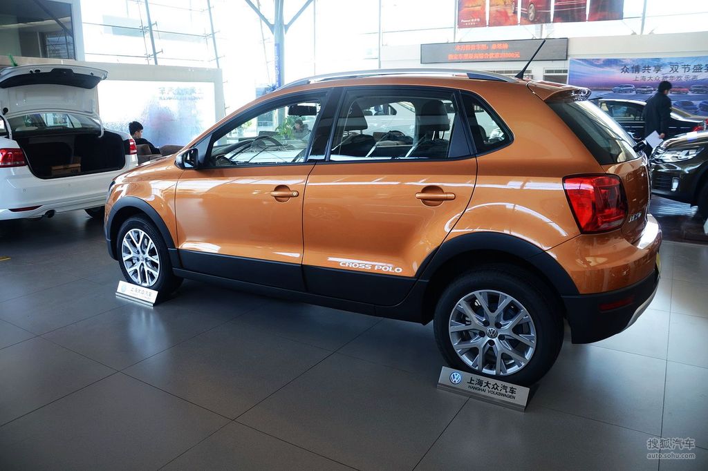 2014款大众crosspolo180自动型