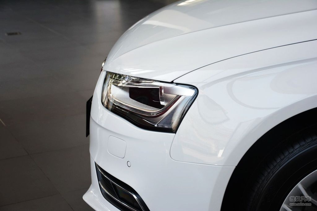 图库 奥迪 一汽奥迪 a4l 4s店报价:          20.07-40.