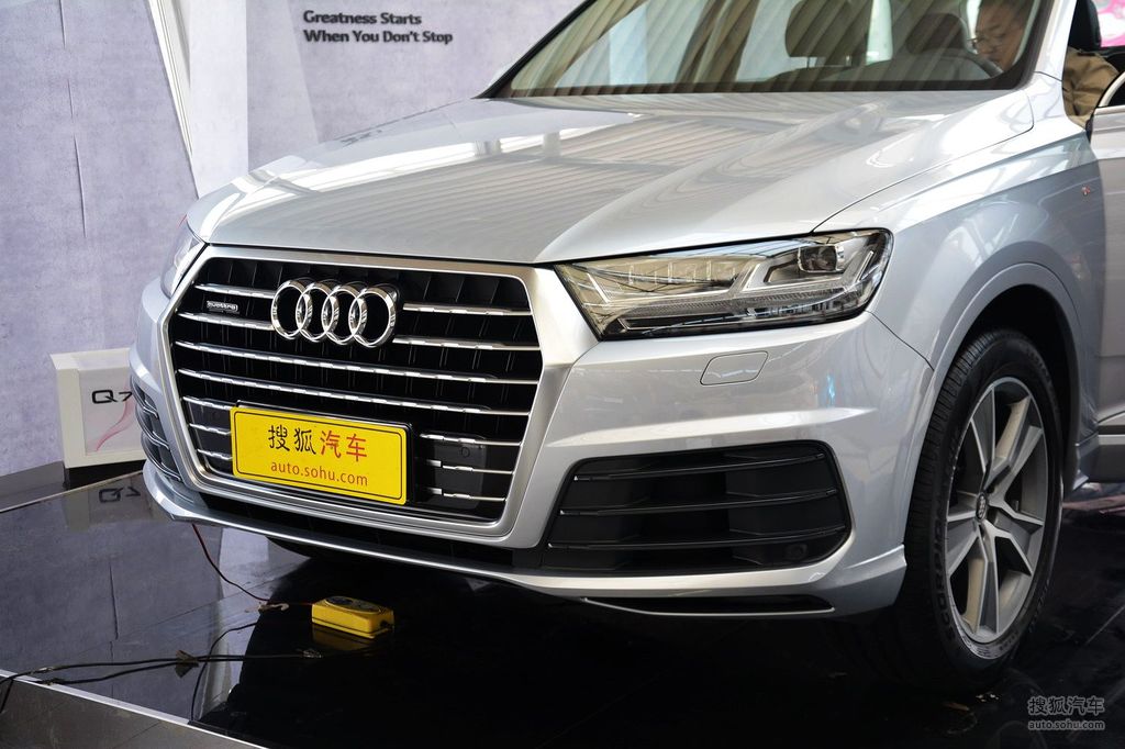 【 奥迪q7高清图片】_花剑银_外观_搜狐汽车网