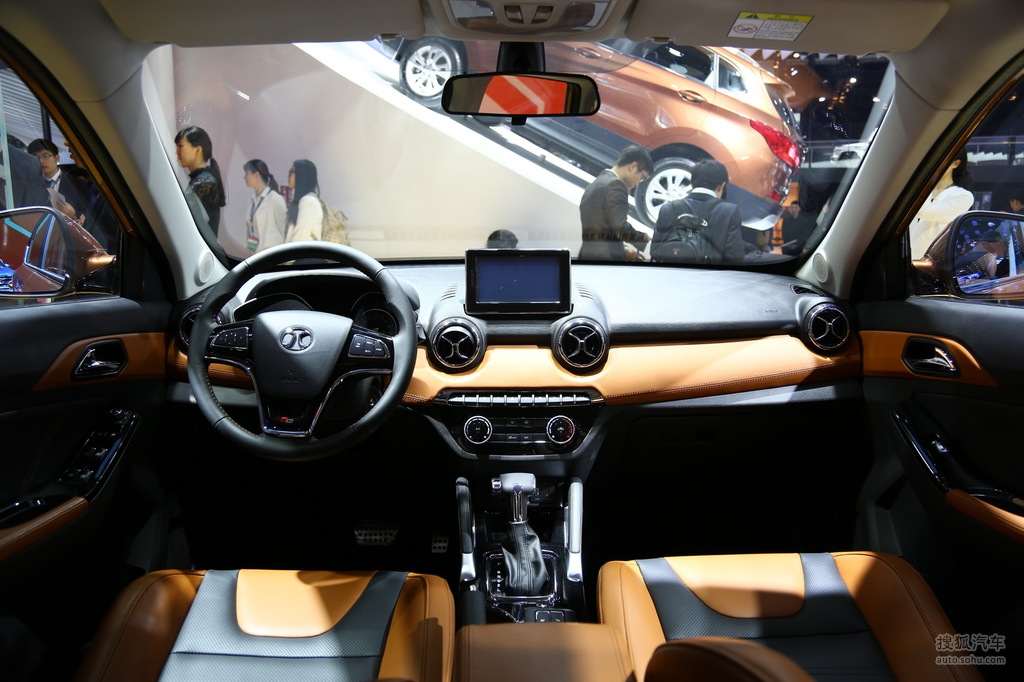 【 北汽绅宝x35高清图片】_内饰_搜狐汽车网