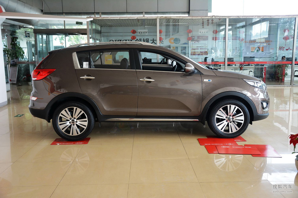 【 起亚智跑高清图片】_沙滩金_外观_搜狐汽车网