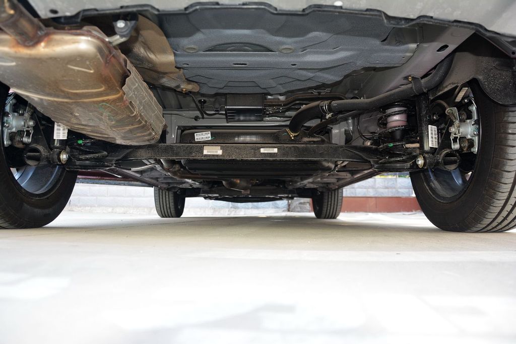 【 宝骏560高清图片】_底盘发动机_搜狐汽车网