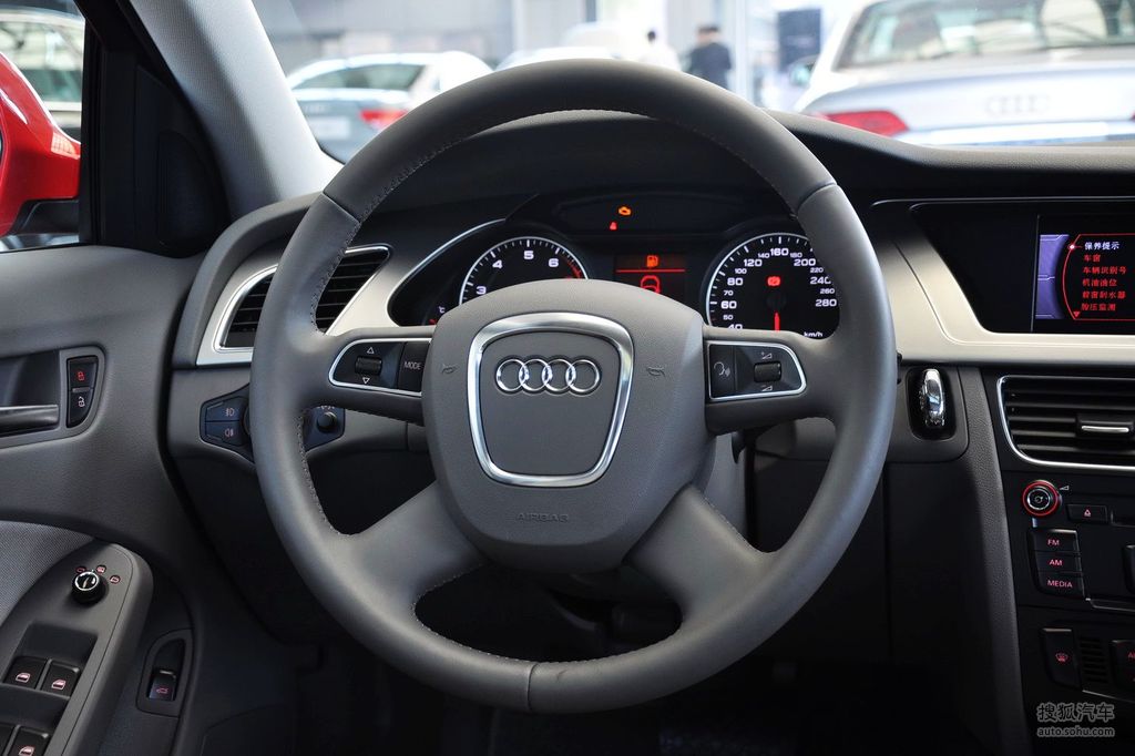 图库 奥迪 一汽奥迪 a4l 4s店报价:          20.36-40.