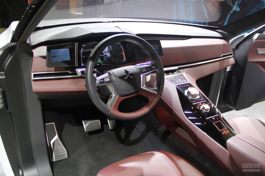 【 三菱gt-phev概念车高清图片】_内饰_搜狐汽车网