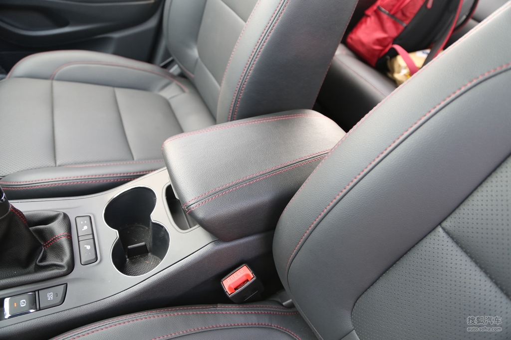 【 长安cs75高清图片】_黑色_内饰_搜狐汽车网