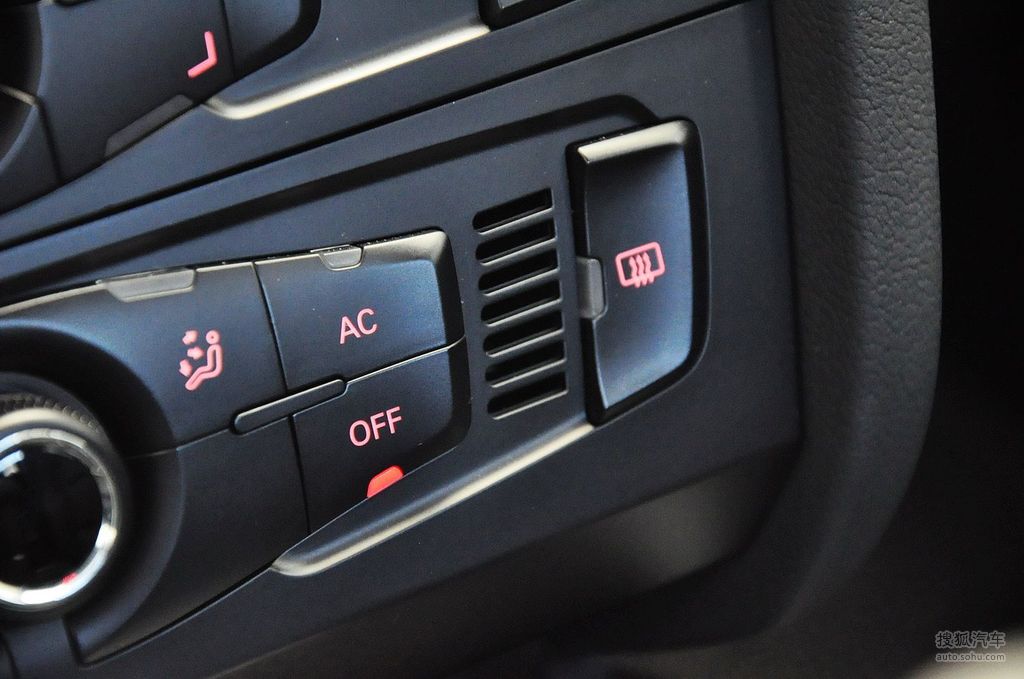 图库 奥迪 一汽奥迪 a4l 4s店报价:          21.05-40.