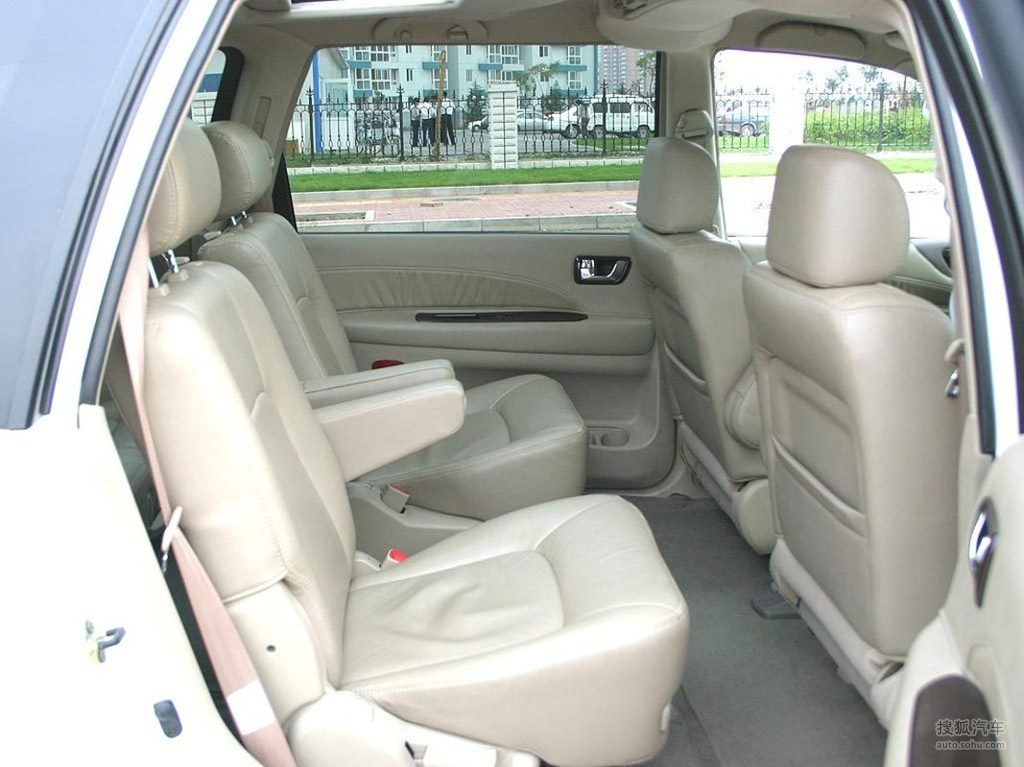 【 三菱菱绅高清图片】_内饰_搜狐汽车网